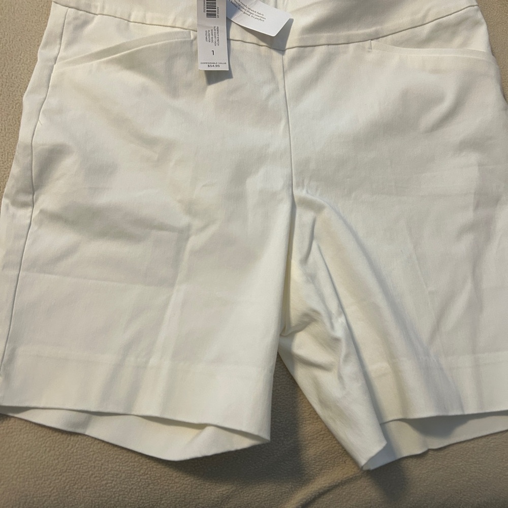 Chico's Cream Women's Shorts